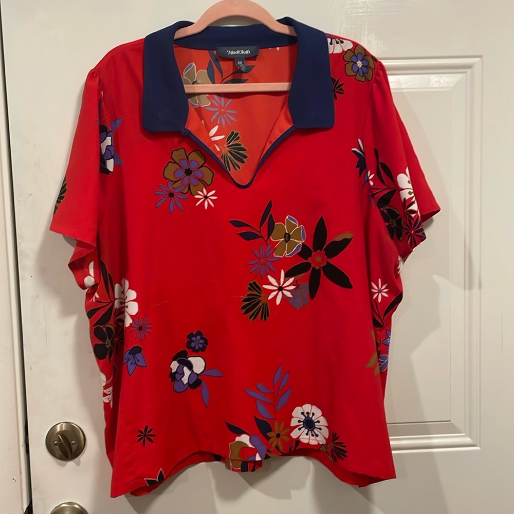 Red ModCloth Floral top